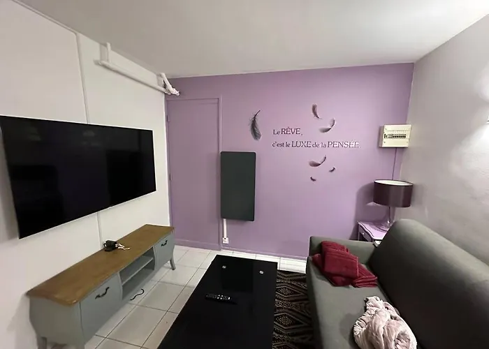 Purple Proche Paris